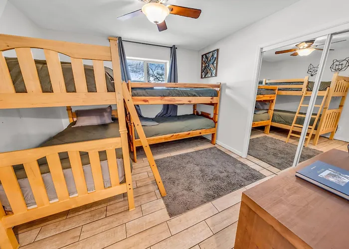 Ferienhaus New I Mountain Views I Hot Tub I Lawn Games I Patio I Bbq